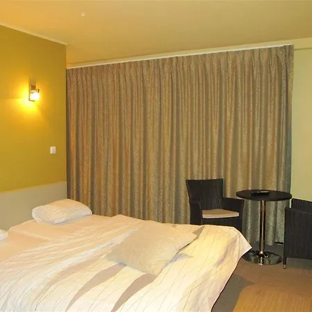 Hotel P6 Antwerp